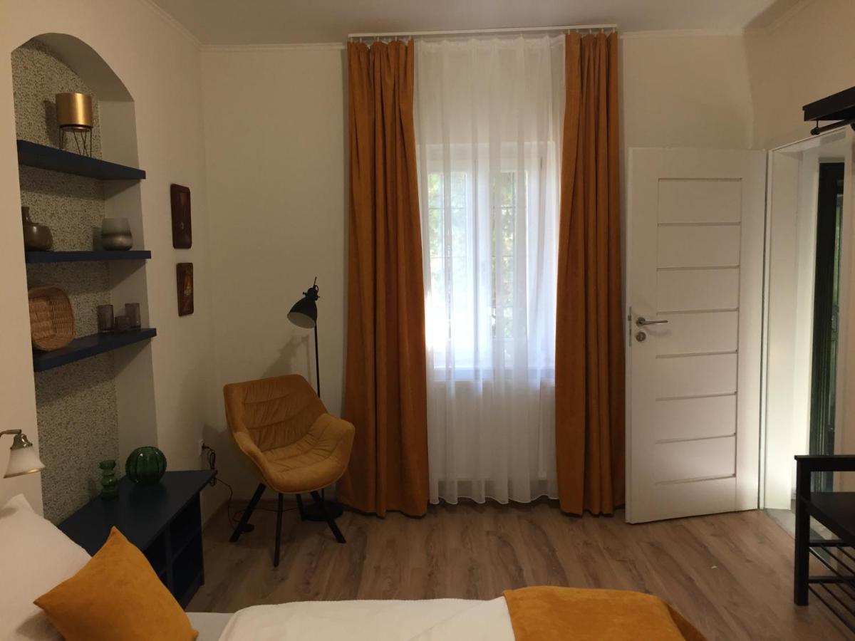 Kikerics Vendeghaz Bed & Breakfast Villány Екстериор снимка