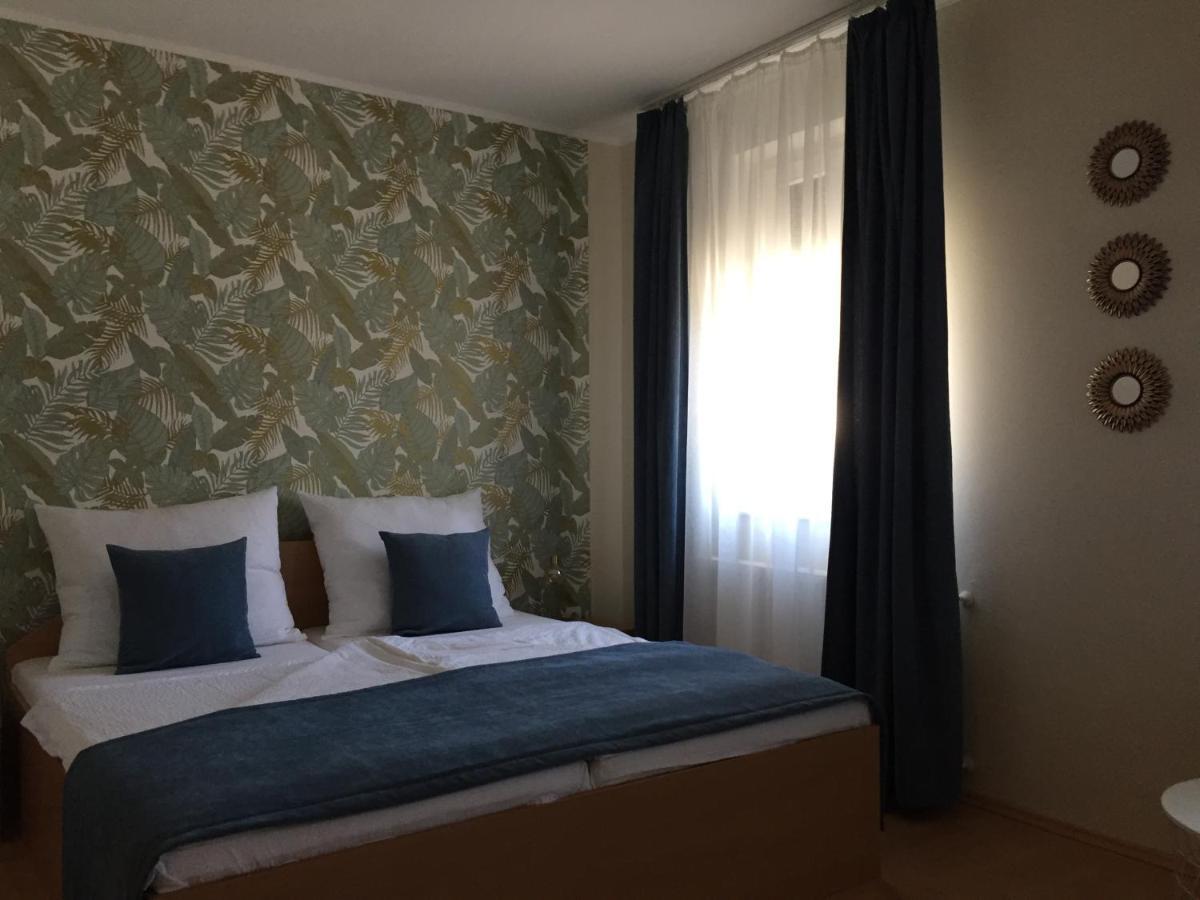 Kikerics Vendeghaz Bed & Breakfast Villány Екстериор снимка