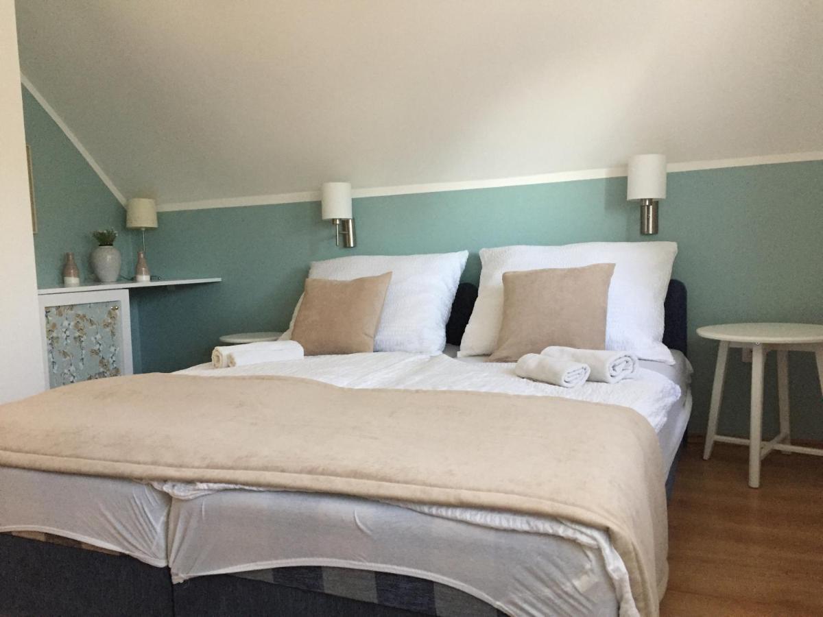 Kikerics Vendeghaz Bed & Breakfast Villány Екстериор снимка