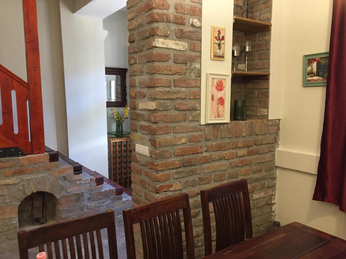 Kikerics Vendeghaz Bed & Breakfast Villány Екстериор снимка